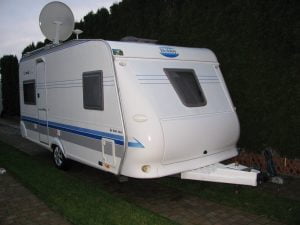 HOBBY DE LUXE EASY 460